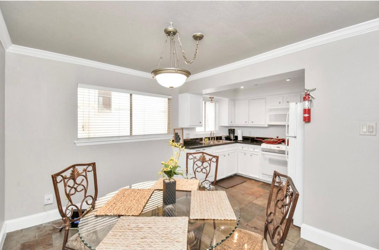 Stunning Private Room In Town Home Houston Luaran gambar